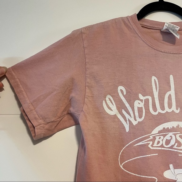 Boston World Tour Concert Tee Shirt - Picture 2 of 14